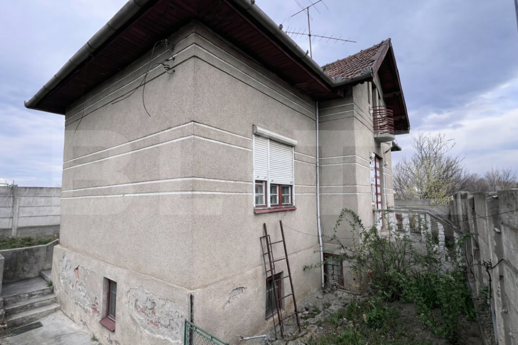 Casă de vânzare in zona ultracentrală, teren 489 mp, 92 m