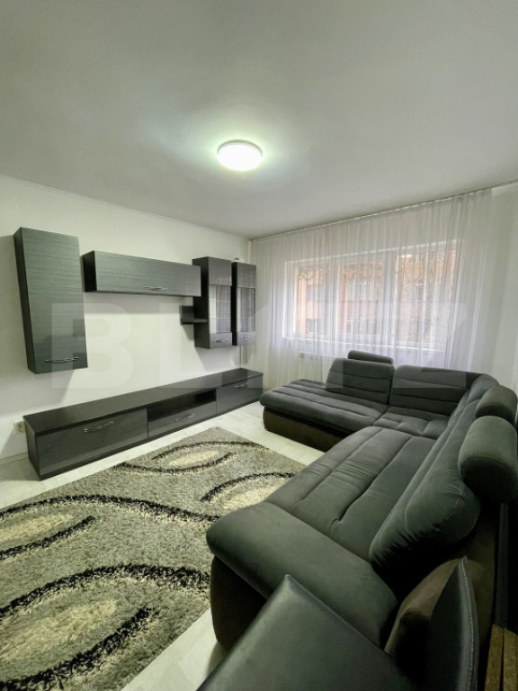 Apartament cu 3 camere, 82 mp, zona George Enescu