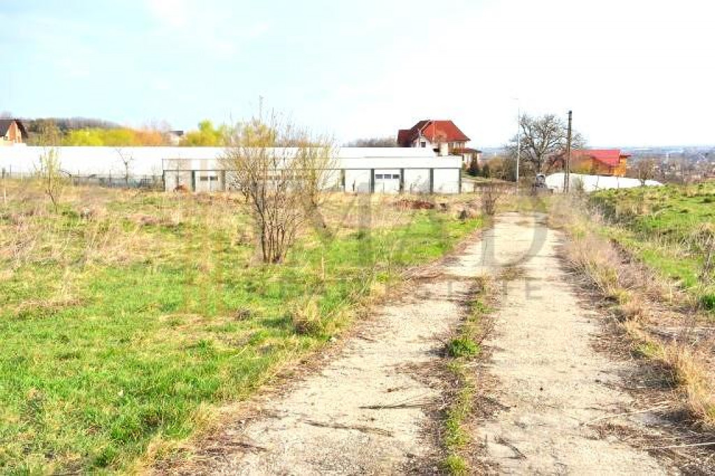 Teren Intravilan 800mp, CC, Aleea Manastirii - Targoviste e