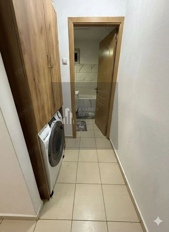 OCAZIE Apartament 2 camere, decomandat, zona Alexandru Ob...