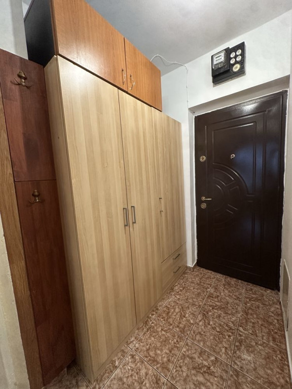 Iancului elev stefanescu etaj 2