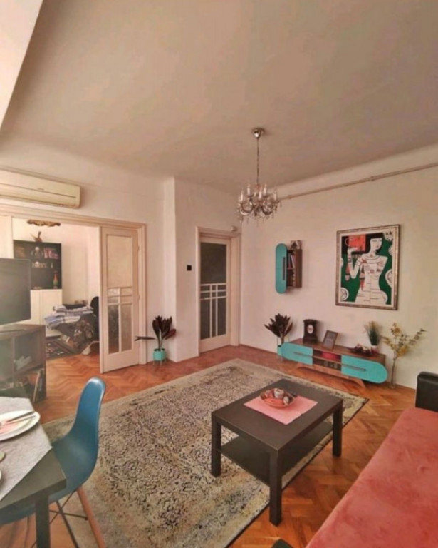 Tineretului | 3 camere | et 2 | 58mp + boxa + curte comuna |