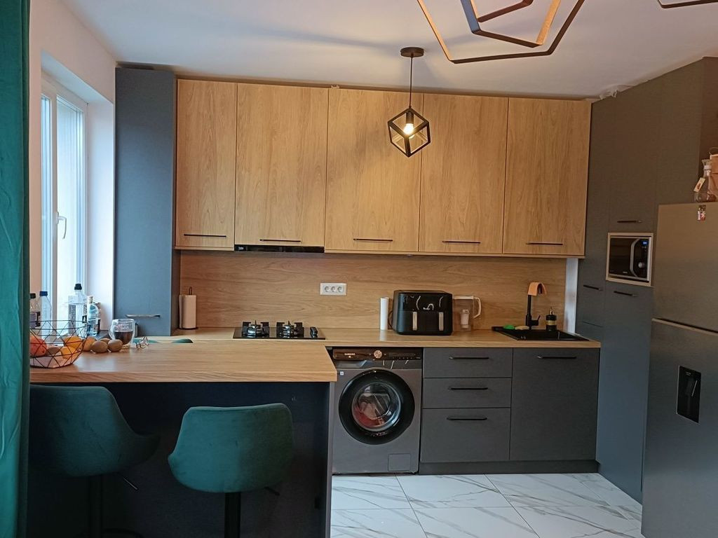 3camdec nou2bai-78mp/mob-util cf foto+parc/centru Popesti...