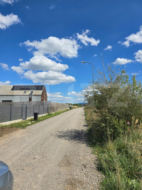 Teren intravilan de vânzare – Hărman | 881 mp | Ideal in