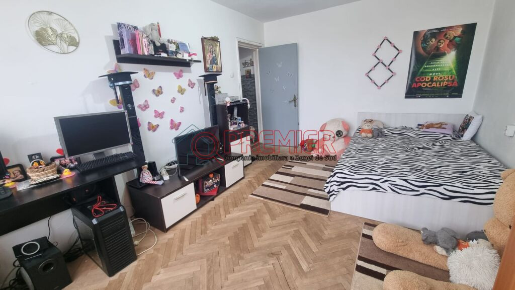 2 Camere - Turnu Magurele - Parcare + Boxa