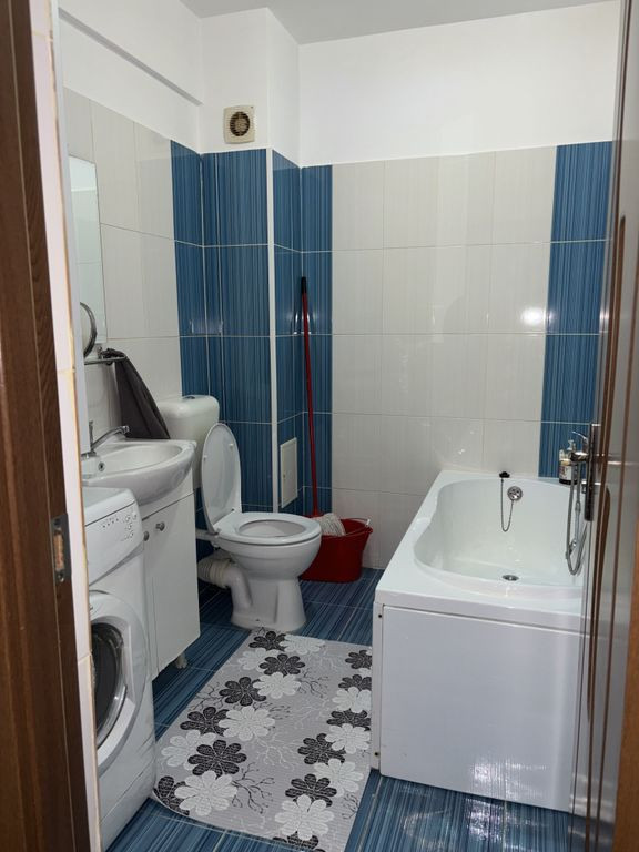 Gars.dec,et1/5-lift,mobilată/utilată,parcare inclusă,2...