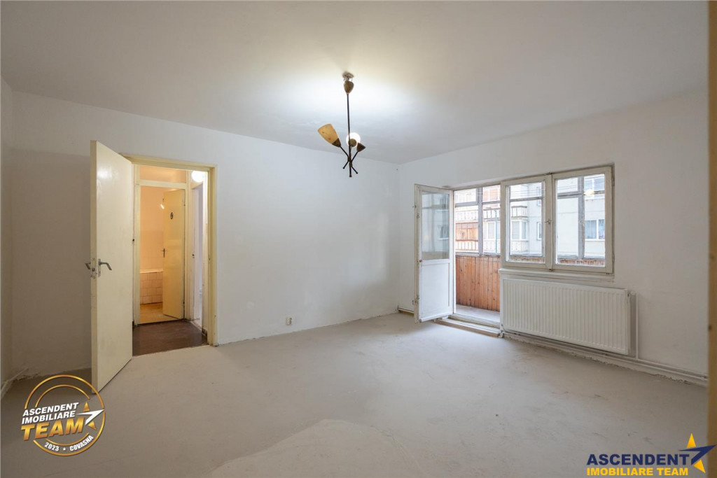 Film! Rezidenta personalizabila, etaj1, cu balcon,Targu Secu