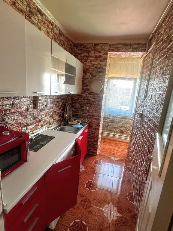 APARTAMENT DE VINZARE