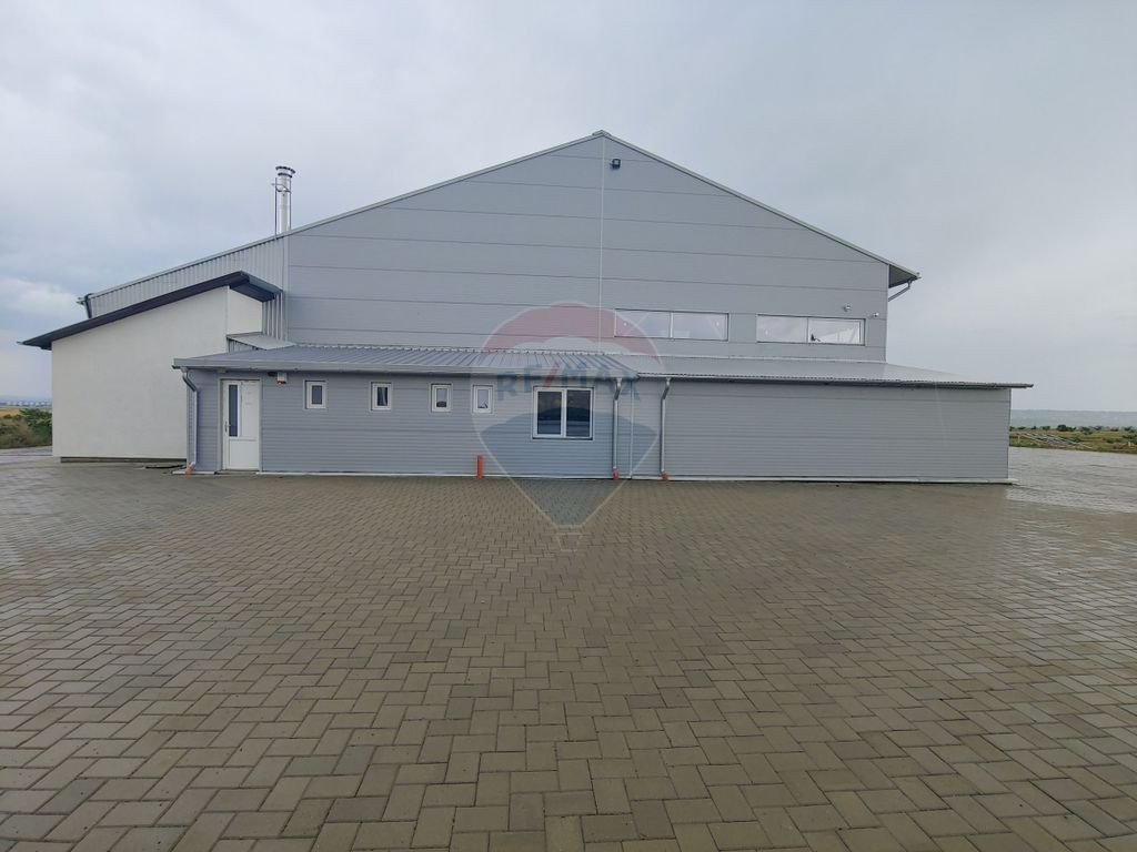 Spațiu industrial-depozit de 1120mp de închiriat în Du...