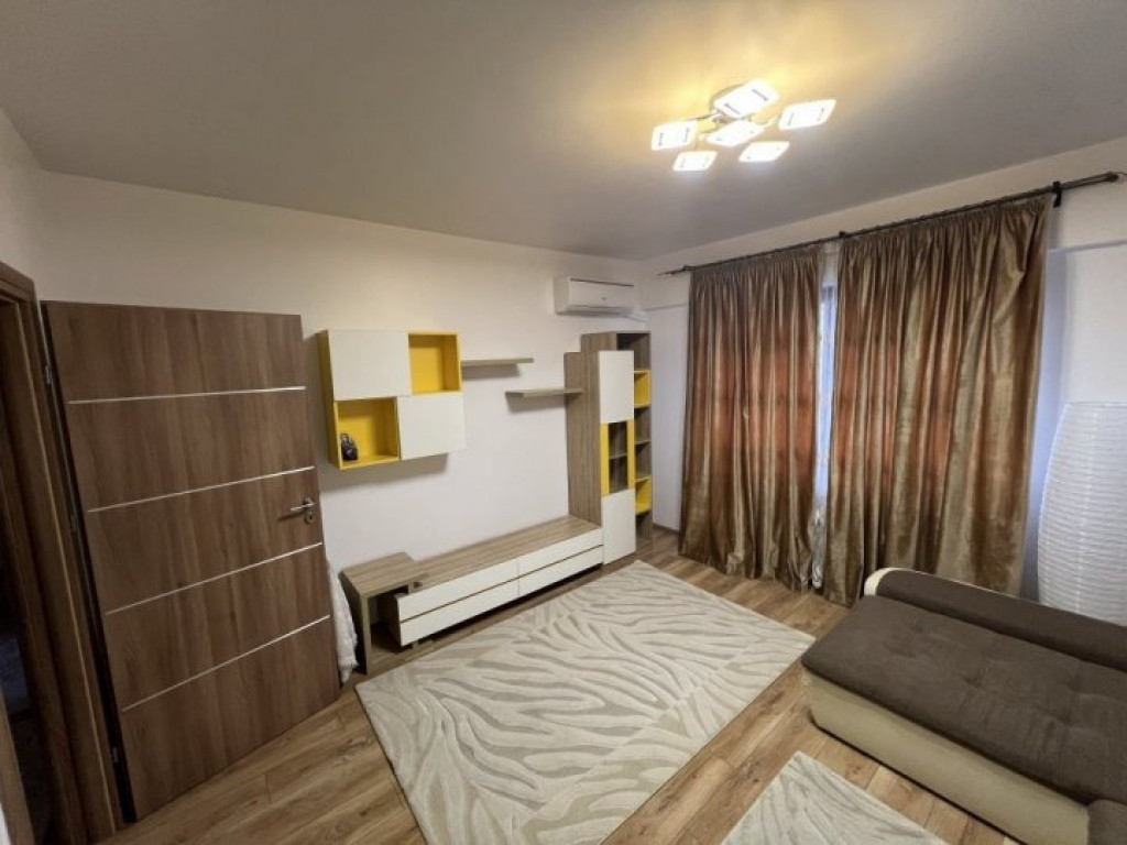 Apartament 3 camere, zona Brancoveanu