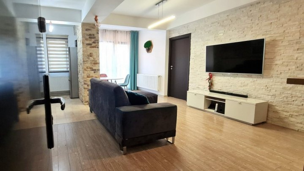 Decebal apartament 3 camere Bloc 2013 - Complet Renovat