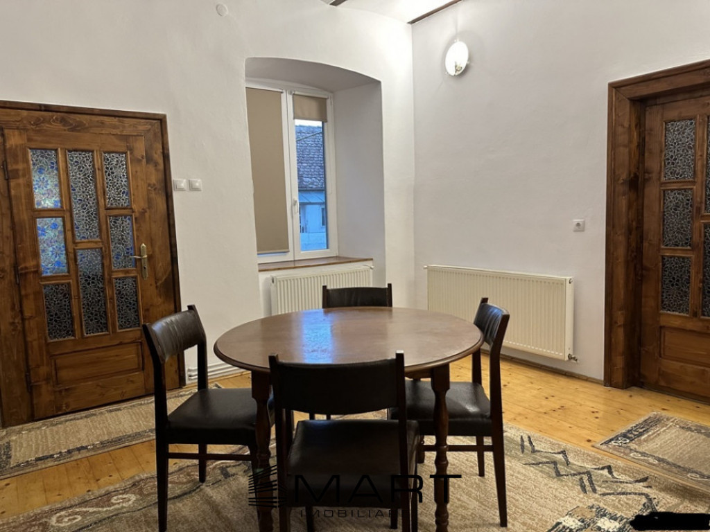 Apartament 3 camere in Centru Istoric