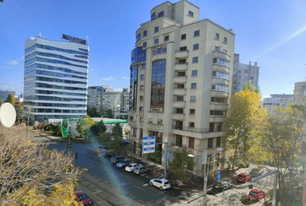 Apartament 3 camere Calea Calarasilor, Piata Muncii