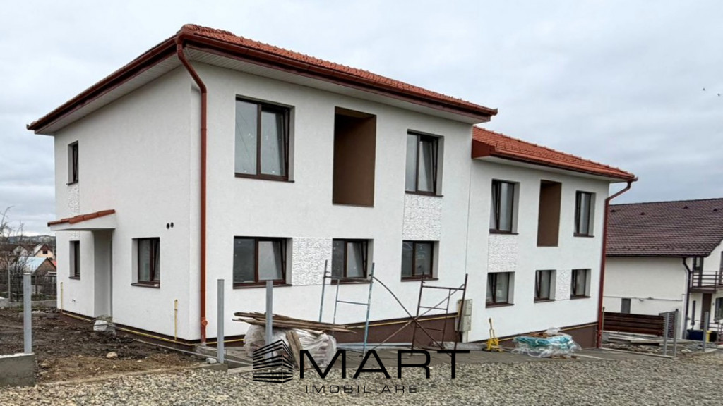 Duplex 117mp teren 300 Sura Mica