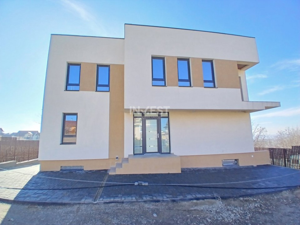 Vila D+P+1E, 270mp utili pretabila si ca spatiu zona Valea L