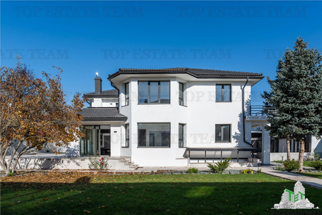 Vila complet renovata cu lift, zona Iancu Nicolae | Teren 10