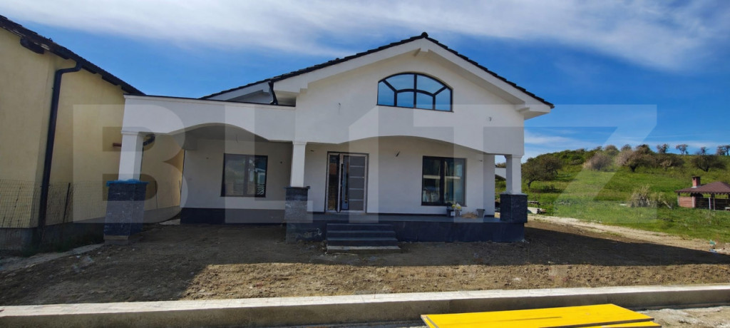 Casa Individuala de vanzare, 4 camere, 115 mp, zona Sigmir