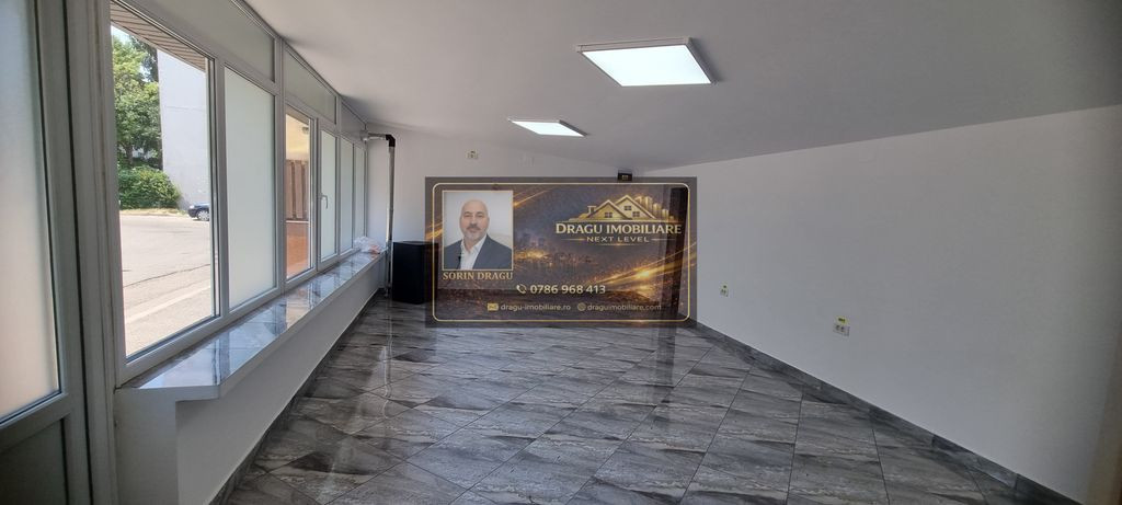 Spațiu comercial stradal – 65 mp, vizibilitate excelen...