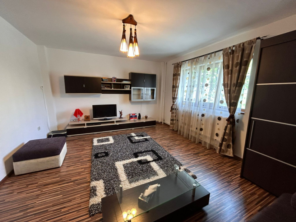 Apartament 1 camera, Dorobantilor, etaj 2, suprafata 38mp