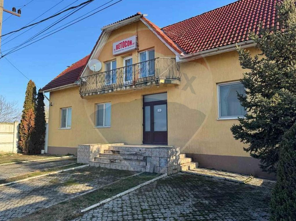 De vânzare Stație de betoane și Clădire Administrativ...