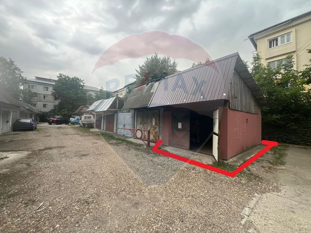 GARAJ 32mp de vânzare în zona Gara