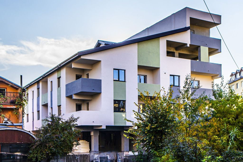 METROU PACII 2 CAMERE CU GRADINA DE 150 mp COMISION 0%