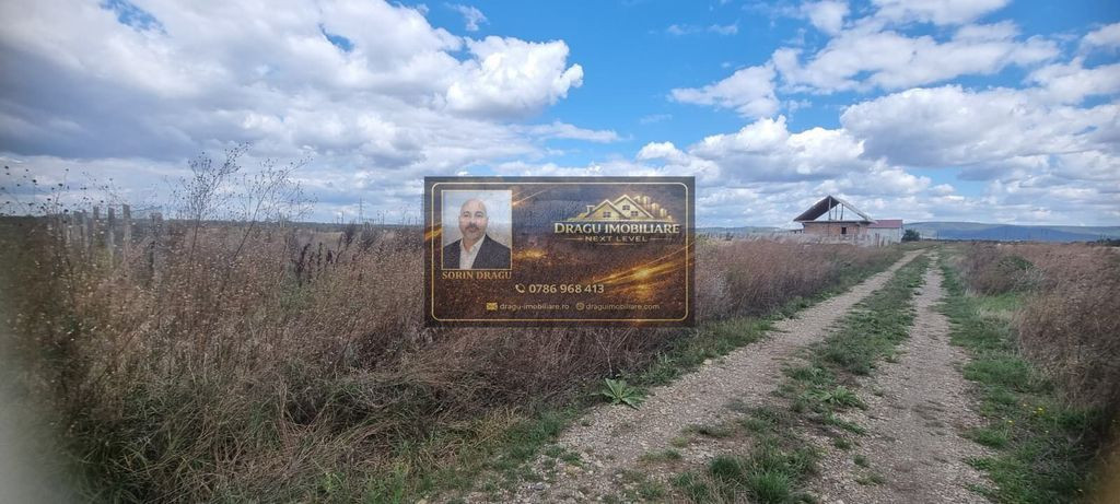 Teren Nord Residence Adjud/Vrancea/ Loturi cu Poziție Ce...