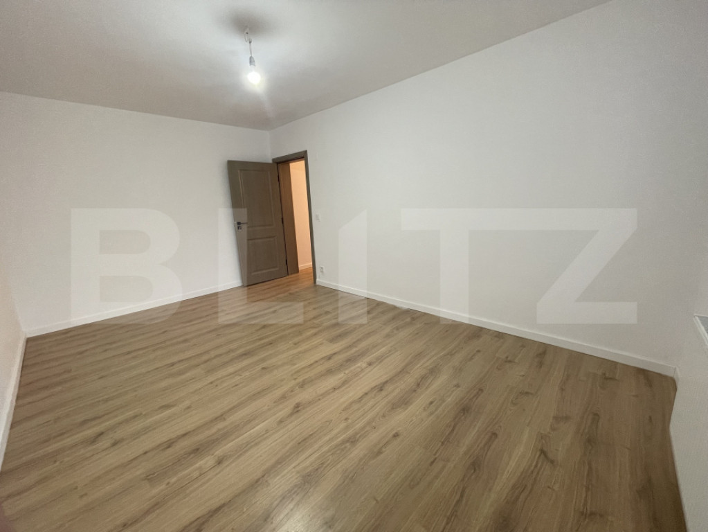 Apartament de 3 camere 2 bai zona Centrala