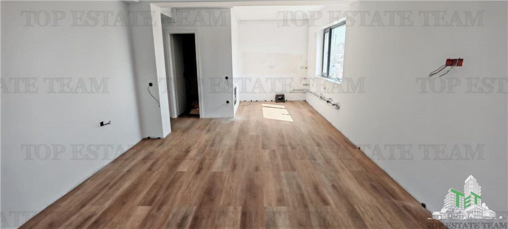 Apartament 2 camere si curte proprie de 80mp, in vila, cu to