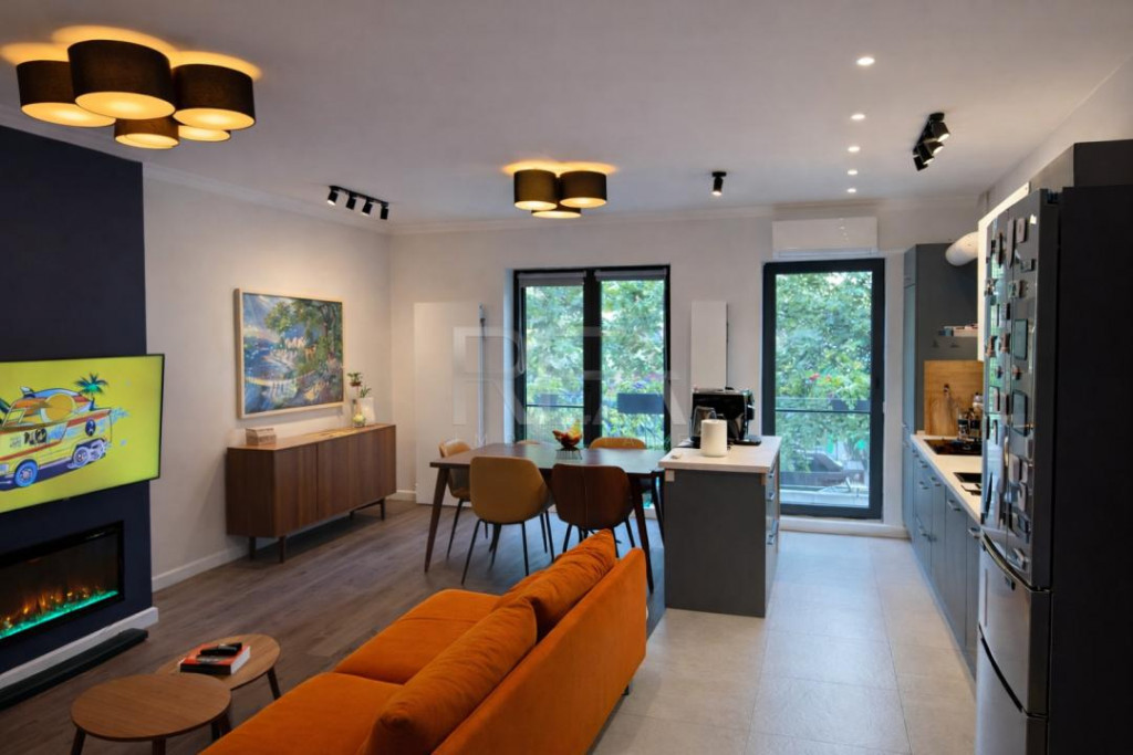 Vanzare Ap 2 camere Estic Park