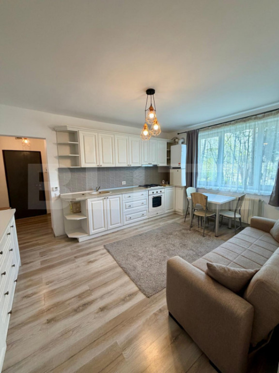 Ap 2 cam 58mp, tip Penthouse pe 2 niveluri, 2 Terase 16mp.