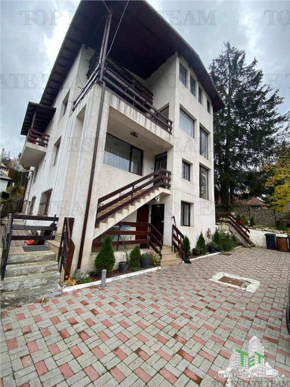 Vila de in Predeal -Clabucet, ideal investitie si continui