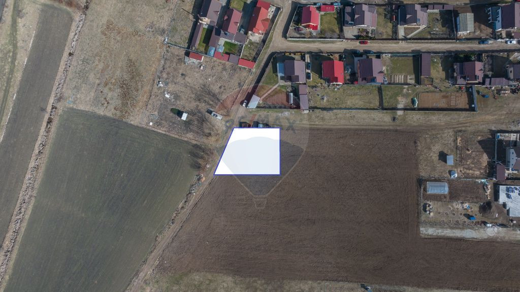 Comision 0 %! Teren intravilan de vânzare, Bod!