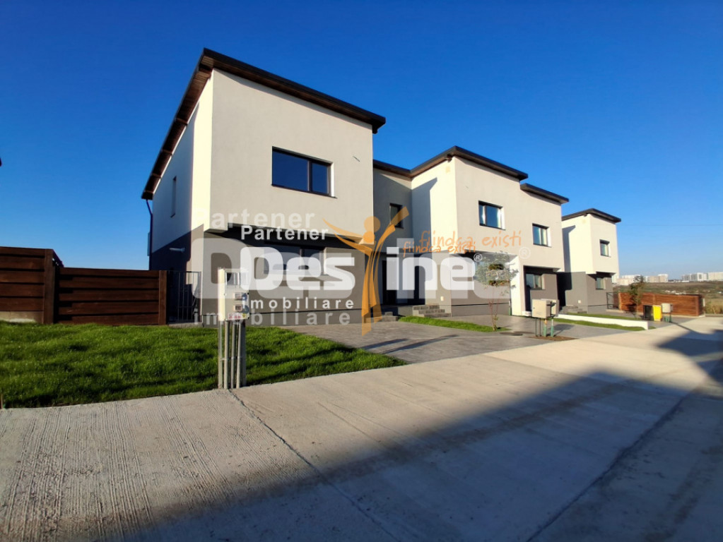 Casă Duplex 113mp utili P+1 2 locuri de parcare si curte