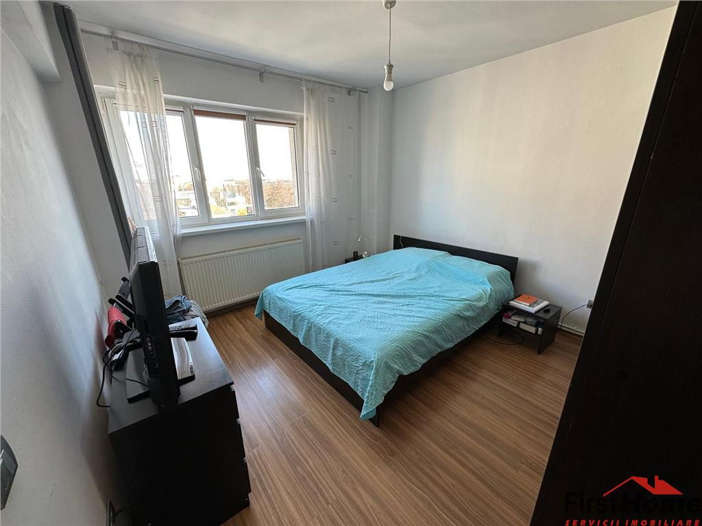 Apartament 4 camere, etaj 6/8, zona Piata Unirii – Ultr...