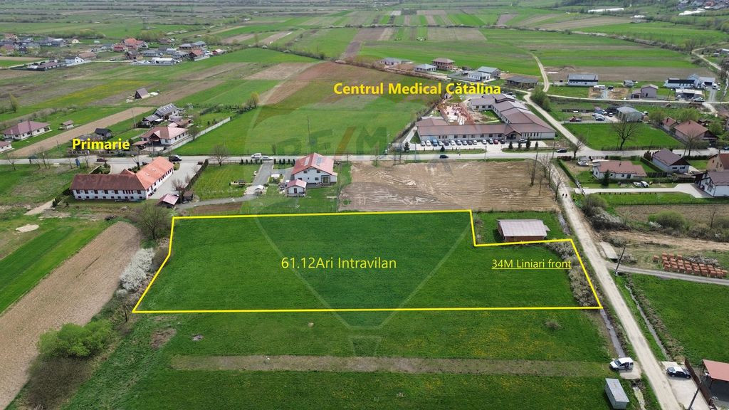 Teren de vanzare langa Primărie Coltau