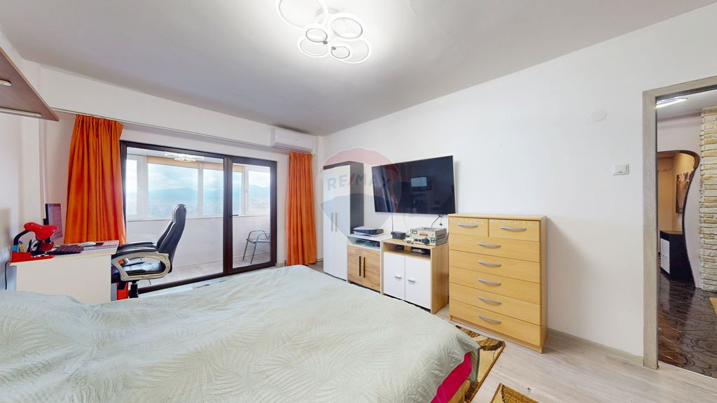 Apartament 4 camere | 81 mp | 2 Locuri de parcare| Privel...