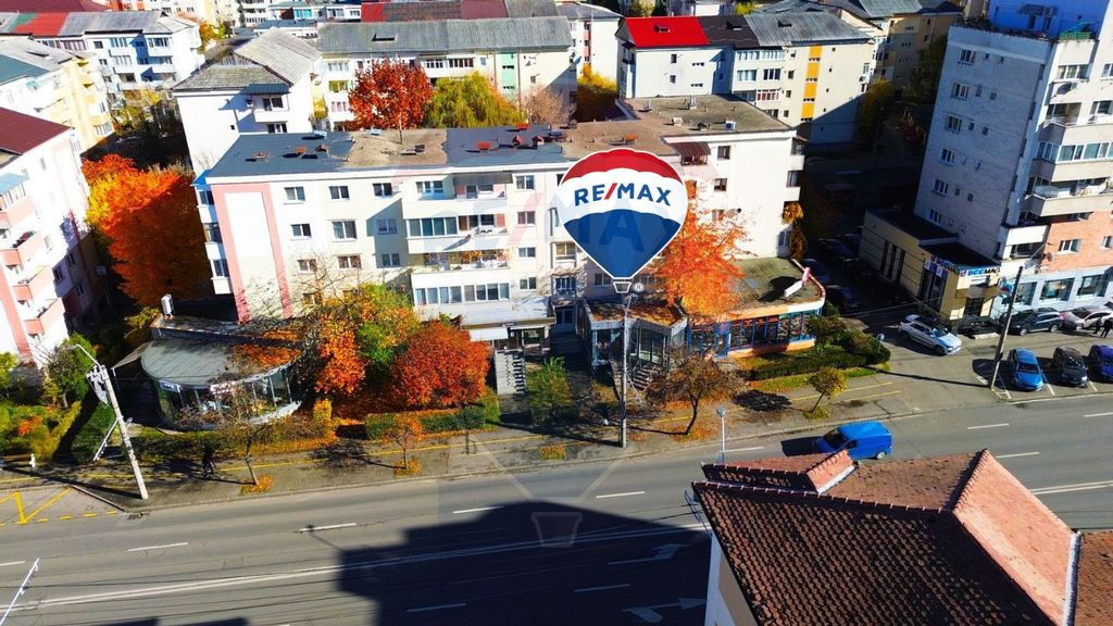 Spațiu comercial de 100mp de închiriat în zona Republicii