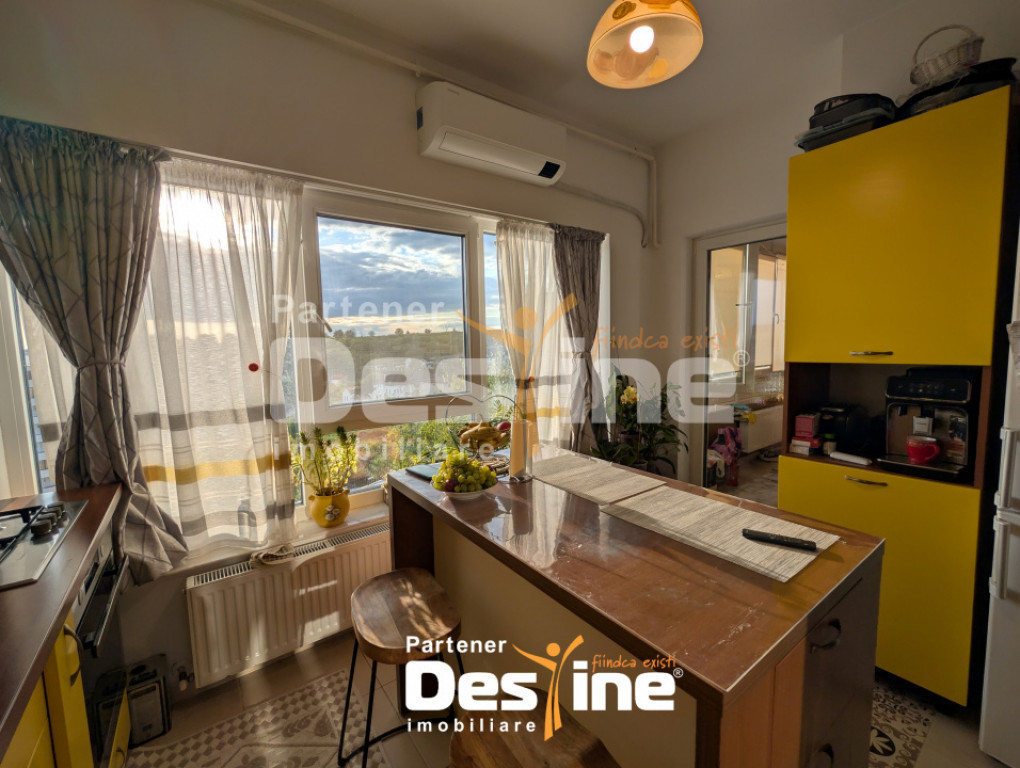 Apartament 3 camere 66 mp balcon, loc de parcare + boxă - A