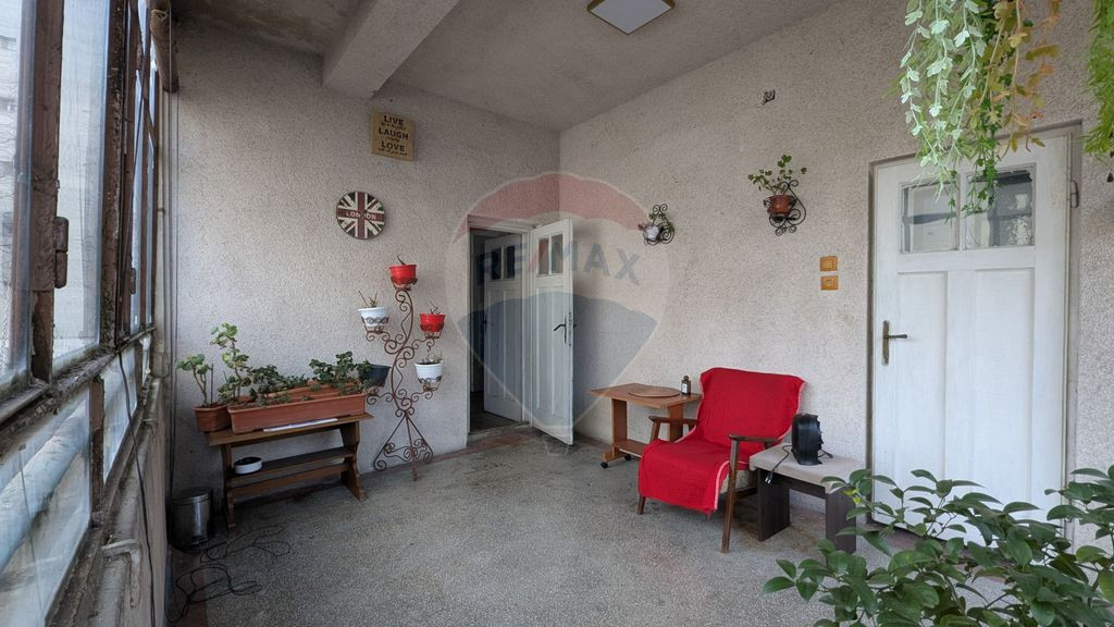 Vânzare Casă / Vilă cu 11 camere în zona Iancului