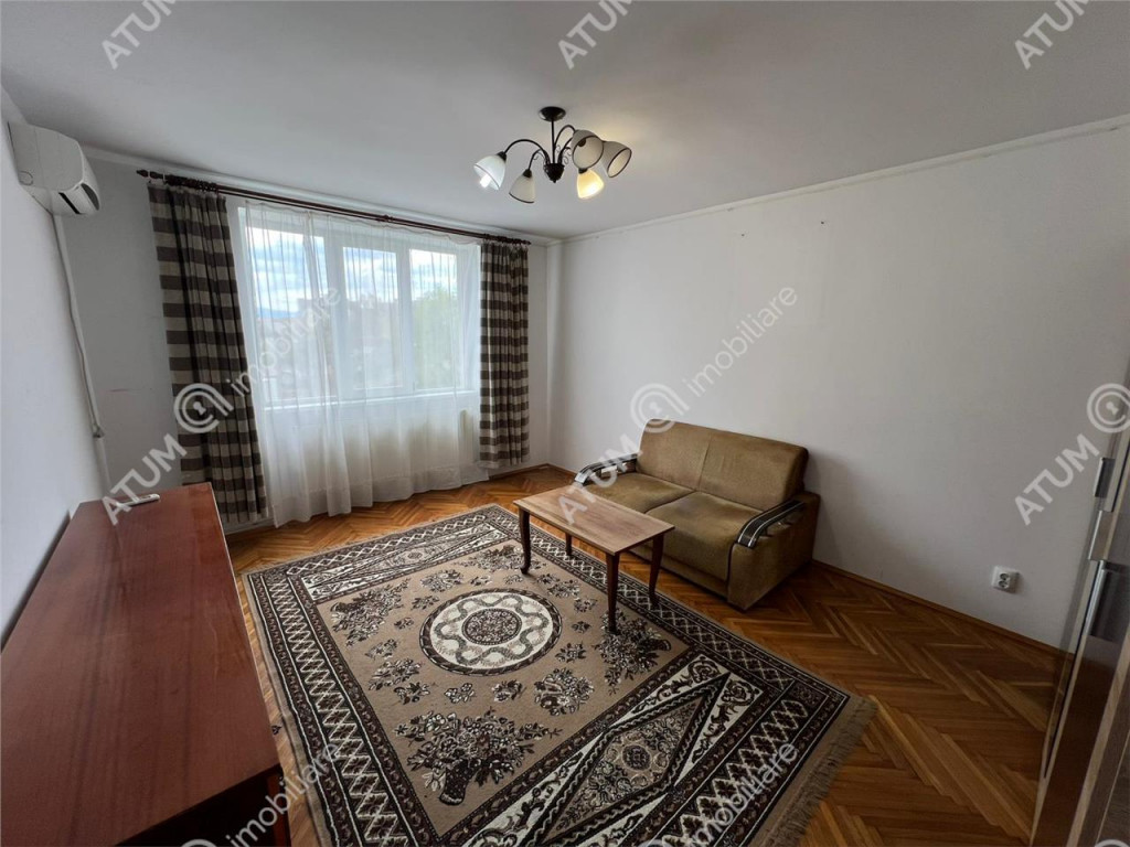Apartament 3 camere decomandate 2 balcoane zona Mihai Viteaz