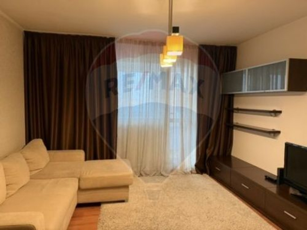 VANZARE Apartament cu 2 camere in zona Favorit / Drumul T...