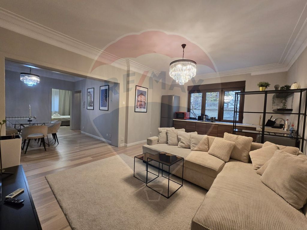 DE INCHIRIAT Apartament 5 camere,-parter, în vila Kiseleff