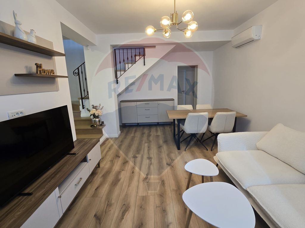 DE INCHIRIAT Casă / Vilă cu 5 camere în zona Ferme/OTO...