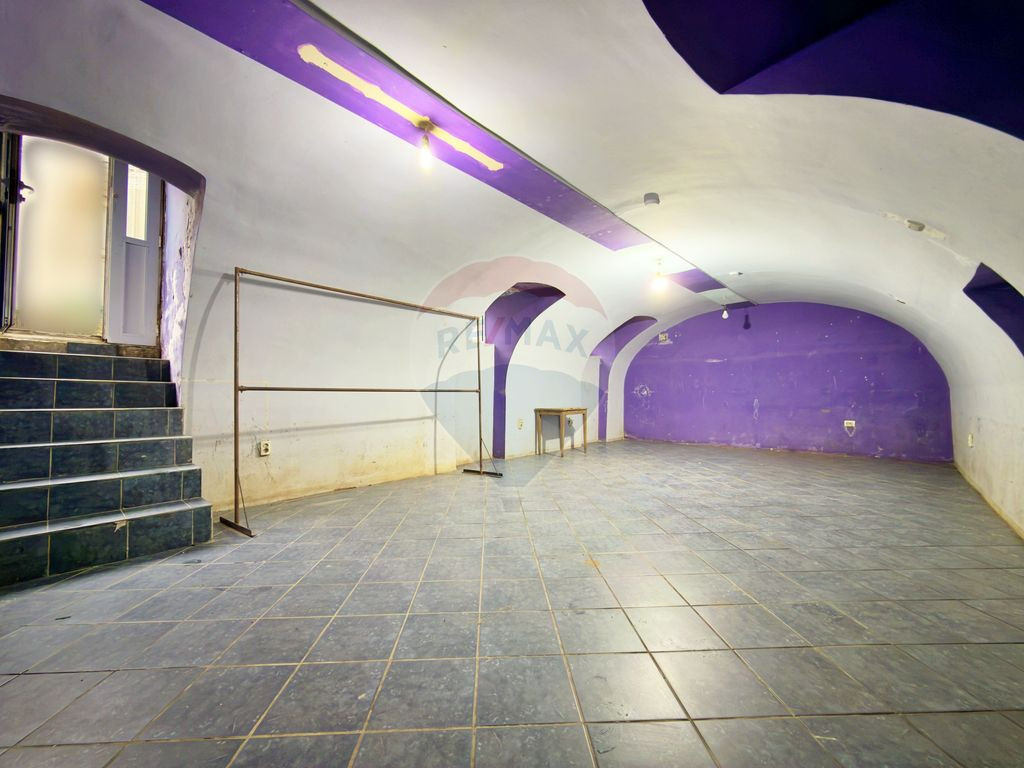 Spațiu cu destinații multiple / Parcul Reconcilierii