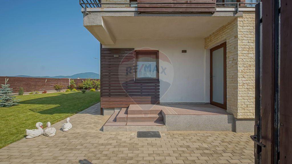 Casă de vânzare în orașul Ghimbav! Comision 0 %!