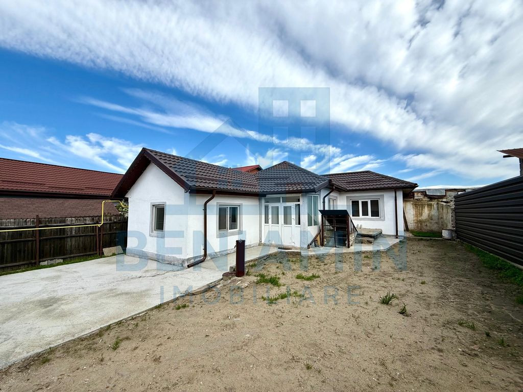 Casa 3 camere-Teren 300mp-Centrala termica-Libera-Zona Br...