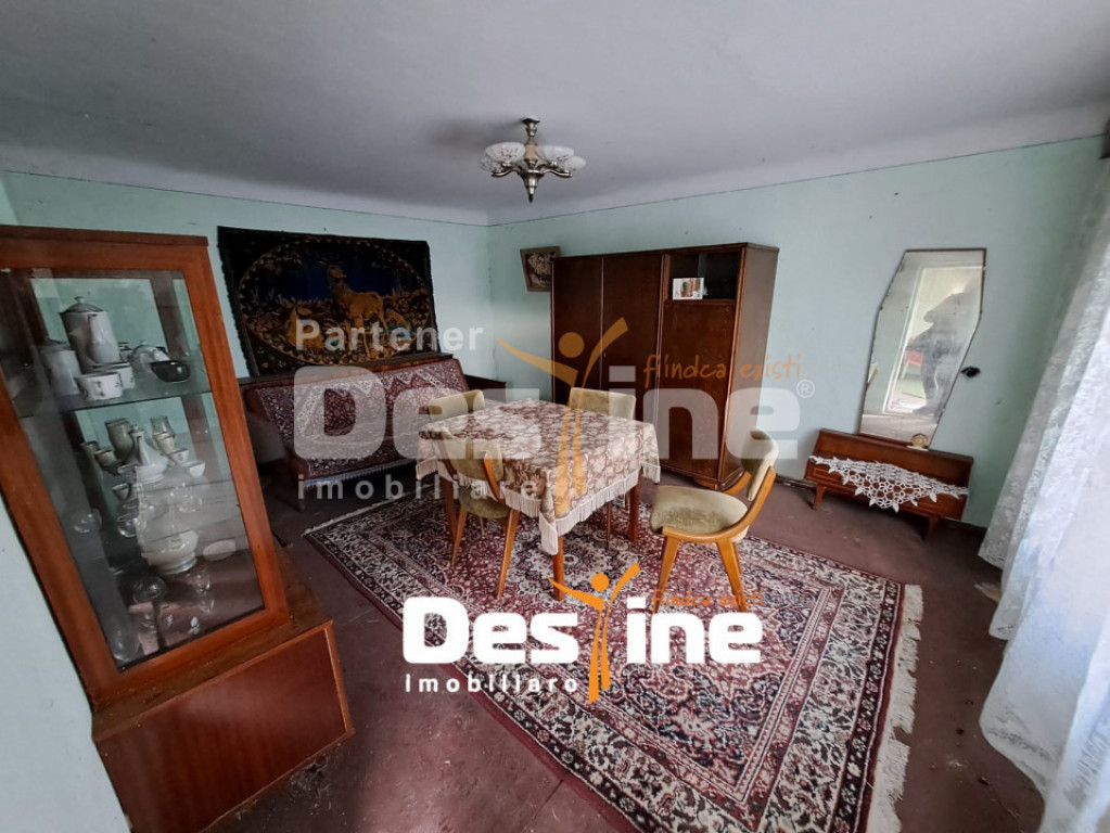 URICANI , CASA 78 MP,TEREN 1250 MP, 81.250 EURO