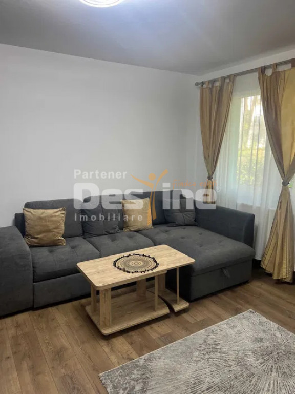 Apartament cu 2 camere, suprafata de 55 mp, str. Zizinului,