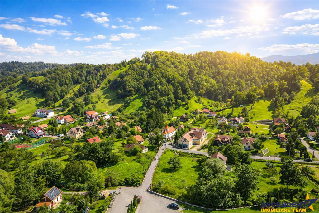 Teren la poalele padurii,Buzaiel,Vama Buzaului,DJ,constructi